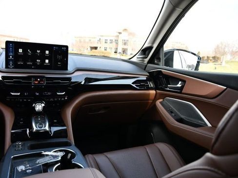 Used 2026 Acura MDX w/ Technology Package image 19