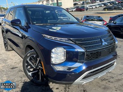 Used 2023 Mitsubishi Outlander SE