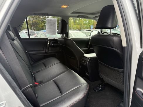 Certified 2021 Toyota 4Runner TRD Off-Road Premium image 19