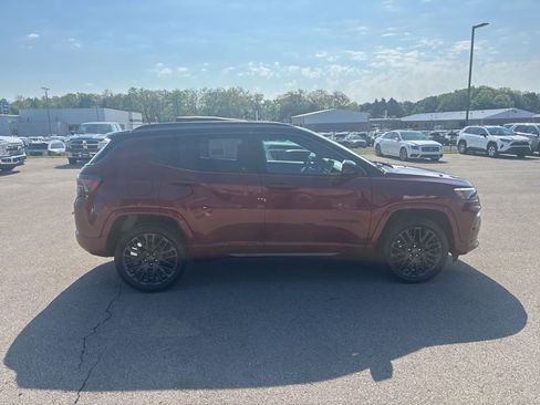 Used 2022 Jeep Compass High Altitude AWD/4WD image 2