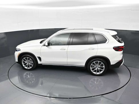 Used 2026 BMW X5 xDrive40i w/ Premium Package AWD/4WD image 24