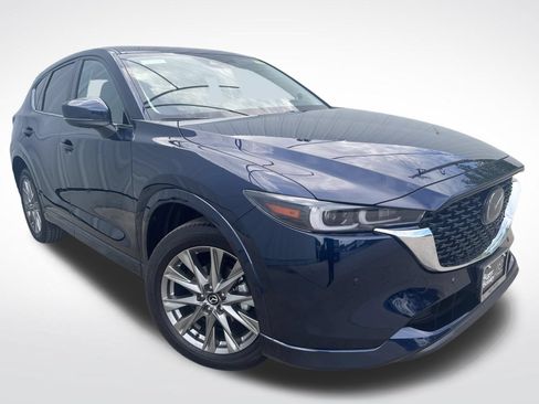 Certified 2025 MAZDA CX-5 AWD 2.5 S w/ Premium Plus Pkg image 4