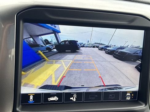 Used 2022 Chevrolet Silverado 3500 LTZ w/ Z71 Chrome Sport Edition image 38