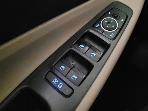 Used 2019 Hyundai Santa Fe SEL FWD image 27