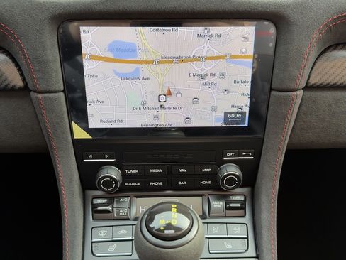 Certified 2024 Porsche 718 Boxster Spyder RS w/ Weissach Package image 15