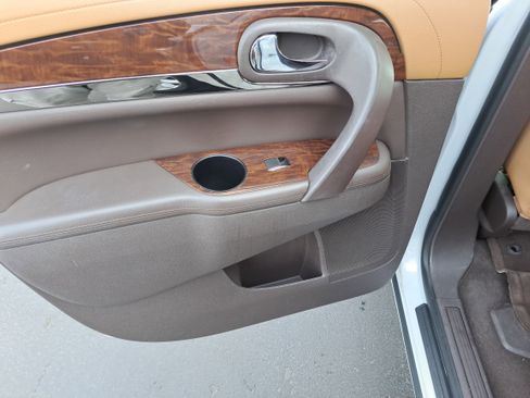 Used 2016 Buick Enclave Premium w/ Experience Buick Package image 13