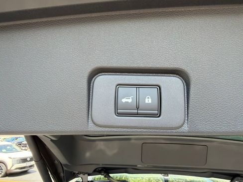 New 2026 Nissan Rogue Platinum AWD/4WD image 26