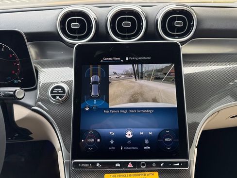 New 2026 Mercedes-Benz GLC 300 4MATIC image 32