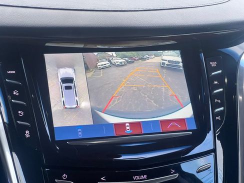 Used 2019 Cadillac Escalade ESV Luxury AWD/4WD image 14