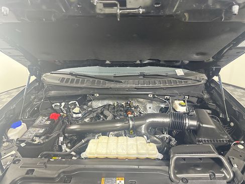 Used 2025 Ford Expedition Tremor image 37