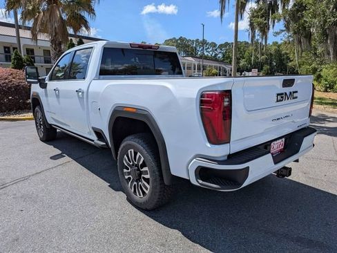 New 2026 GMC Sierra 2500 Denali Ultimate AWD/4WD image 6