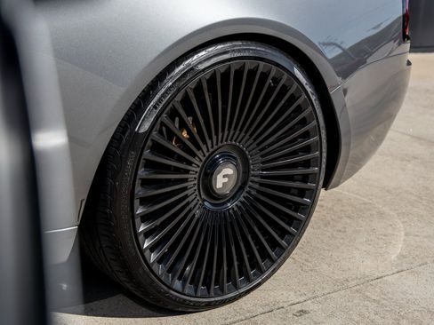 Used 2017 Rolls-Royce Wraith image 14