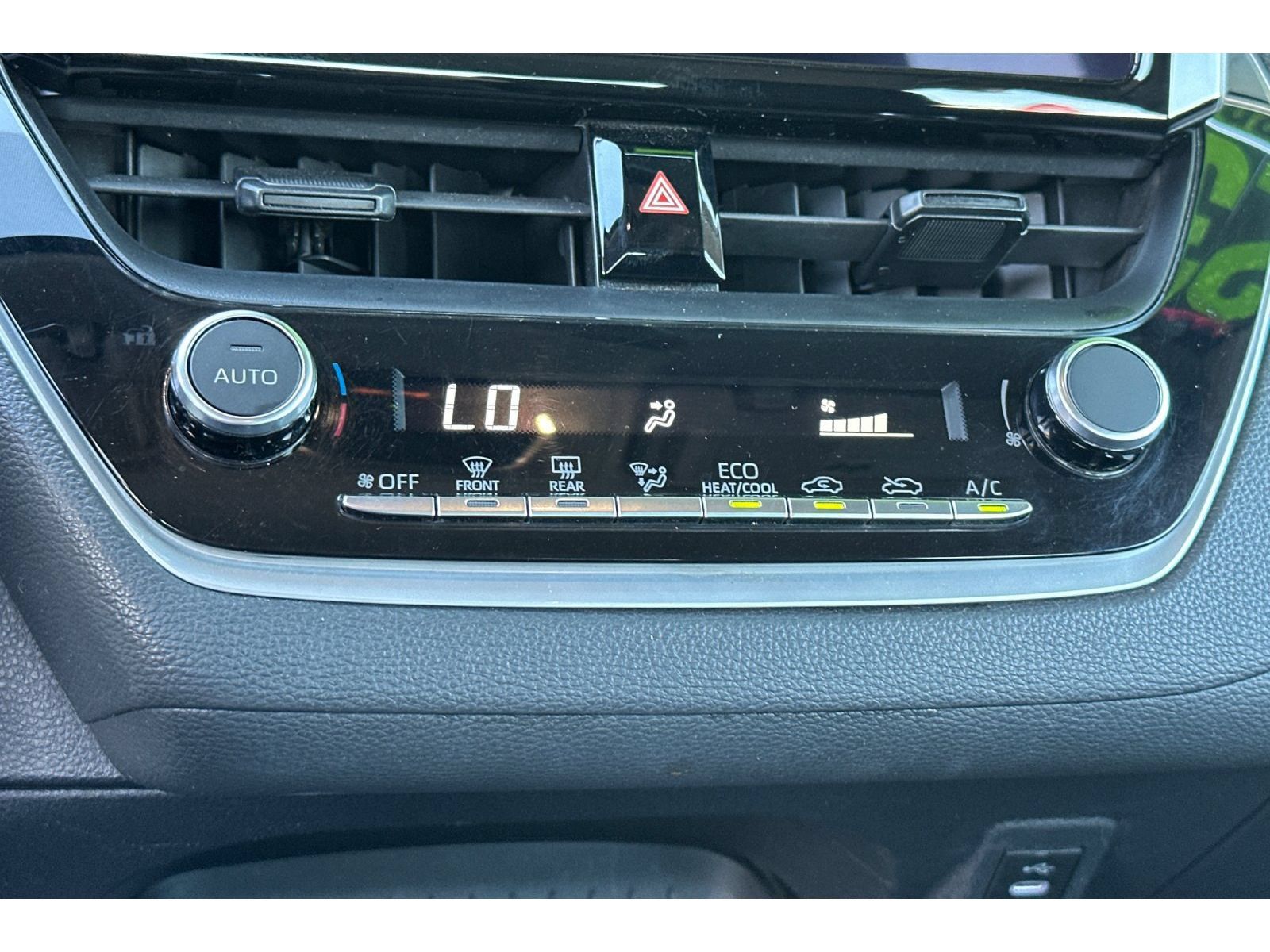 Certified 2024 Toyota Corolla LE FWD image 21