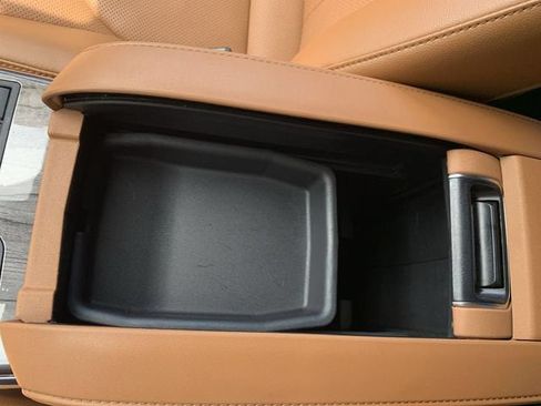 Certified 2025 Toyota Highlander Platinum AWD/4WD image 26