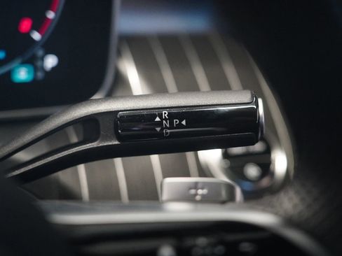 Certified 2026 Mercedes-Benz CLE 300 4MATIC Coupe image 21