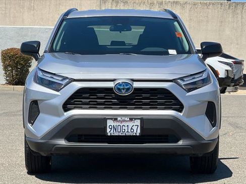 Certified 2024 Toyota RAV4 LE AWD/4WD image 10