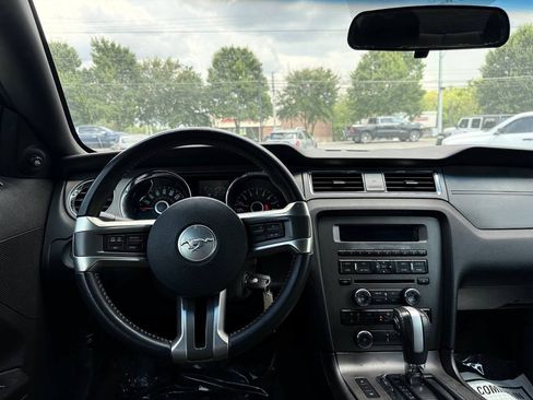 Used 2014 Ford Mustang Coupe RWD image 14