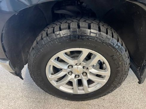 Used 2020 Chevrolet Silverado 1500 LT w/ All-Star Edition AWD/4WD image 10