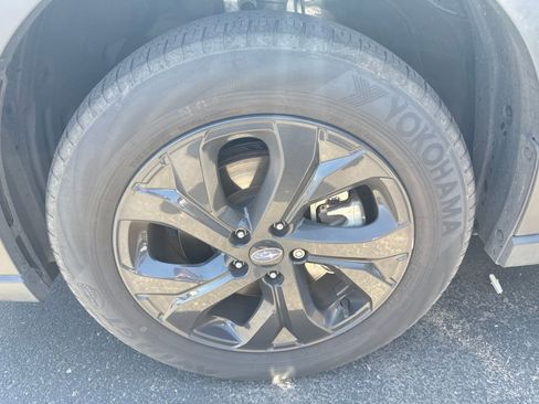 Used 2022 Subaru Outback Onyx Edition XT AWD/4WD image 7