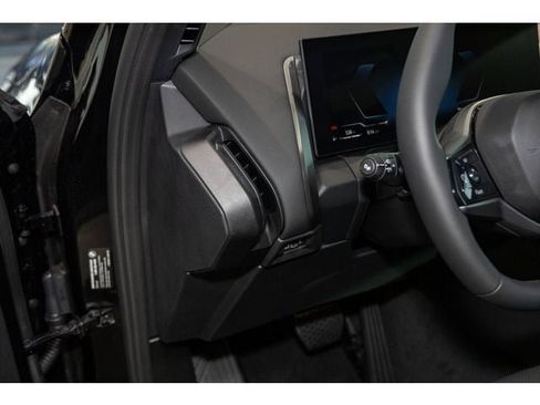 Used 2026 BMW X3 xDrive30 w/ Premium Package image 55