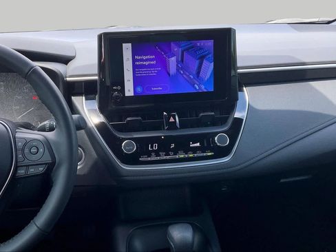 Used 2023 Toyota Corolla SE FWD image 7
