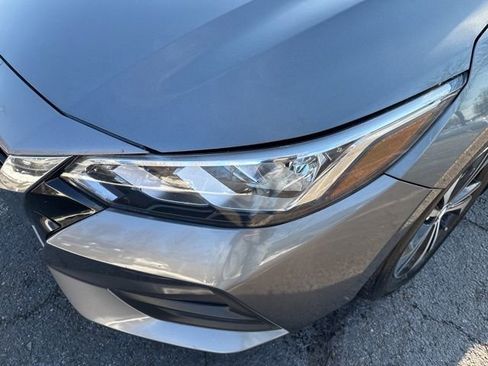 Used 2022 Nissan Sentra SV w/ Lighting Package image 30