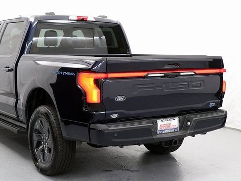 New 2025 Ford F150 Lightning Lariat image 9