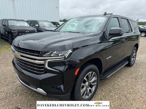 Used 2024 Chevrolet Tahoe LT w/ LT Signature Package AWD/4WD image 1