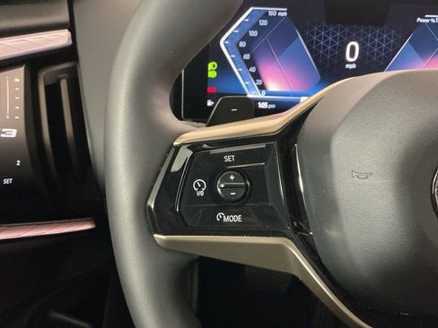 Certified 2025 BMW X3 xDrive30i w/ M Sport Package image 15