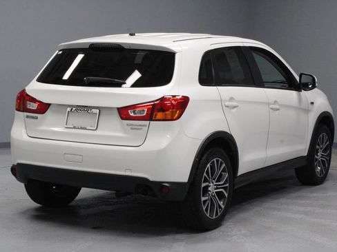 Used 2016 Mitsubishi Outlander Sport ES FWD image 9
