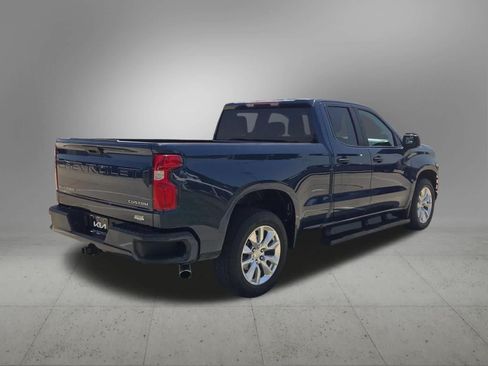 Used 2019 Chevrolet Silverado 1500 Custom w/ Trailering Package RWD image 6