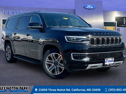 Used 2024 Jeep Wagoneer L Series II w/ Flexible Seating Group