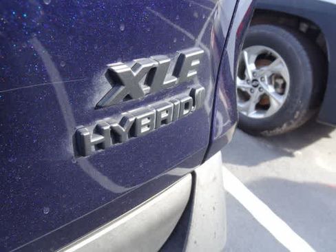 Used 2023 Toyota RAV4 XLE w/ Convenience Package AWD/4WD image 7