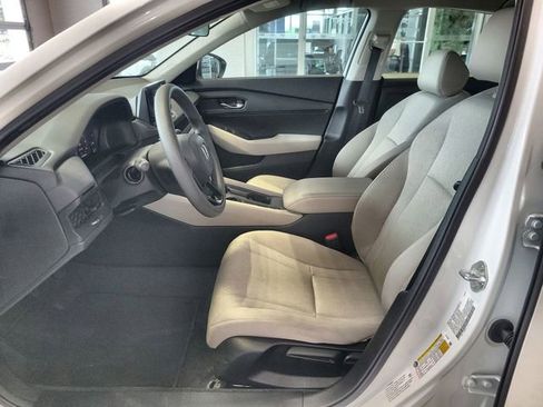 Used 2023 Honda Accord LX image 12