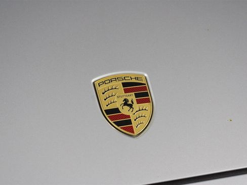 Used 2025 Porsche Cayenne S image 29