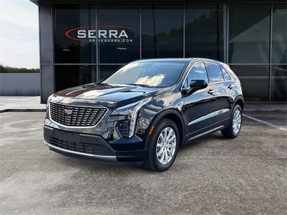Certified 2023 Cadillac XT4 Luxury w/ Cold Weather Package