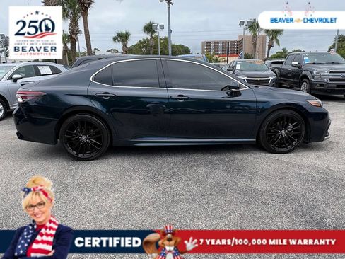 Used 2021 Toyota Camry XSE FWD image 8