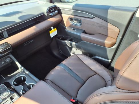 New 2026 Honda Pilot image 17