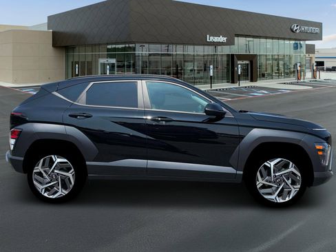 New 2026 Hyundai Kona SEL Premium FWD image 9