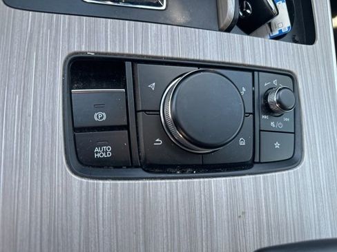 Certified 2024 MAZDA CX-90 3.3 Turbo w/ Preferred Plus image 19