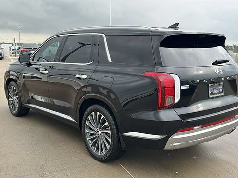 Used 2023 Hyundai Palisade Calligraphy AWD/4WD image 12