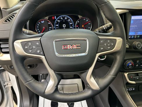 Used 2023 GMC Terrain Denali AWD/4WD image 14
