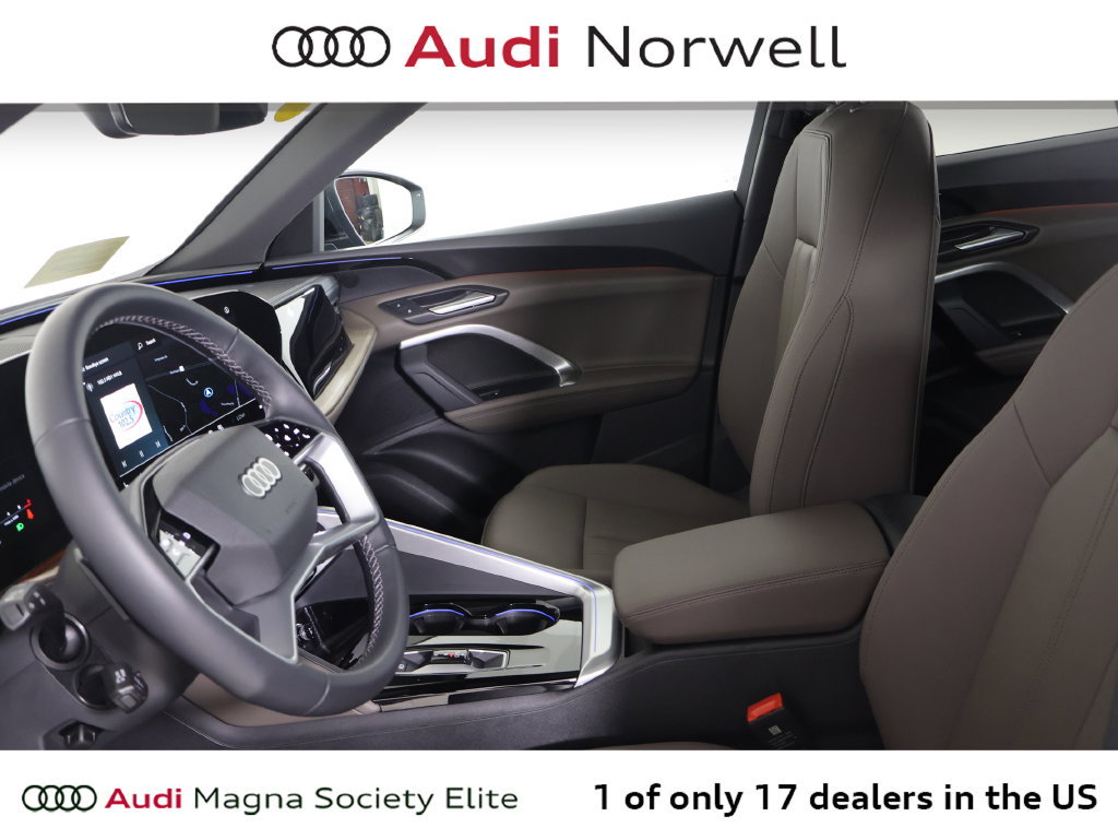 Used 2025 Audi Q5 Premium w/ Convenience Package AWD/4WD image 19