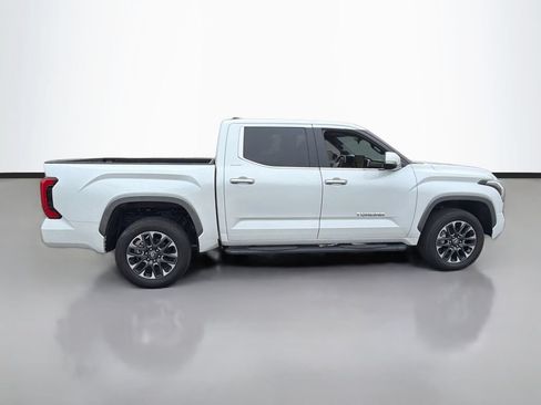 Used 2025 Toyota Tundra Limited AWD/4WD image 4