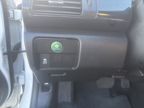 Used 2015 Honda Accord Sport image 10