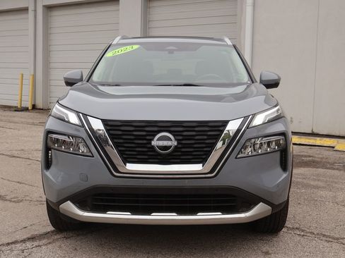 Used 2023 Nissan Rogue Platinum w/ Platinum Premium Package FWD image 3