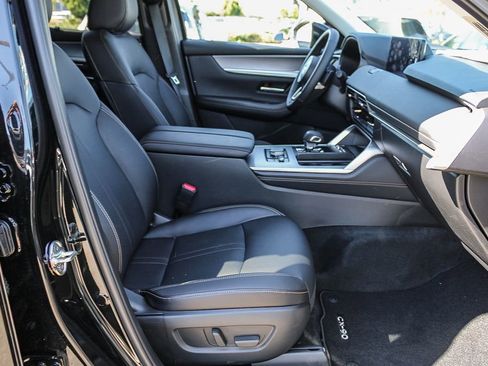 New 2026 MAZDA CX-90 Plug-In Hybrid w/Premium Sport AWD/4WD image 18