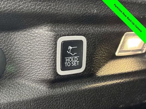 Used 2024 Jeep Grand Cherokee L Altitude image 37