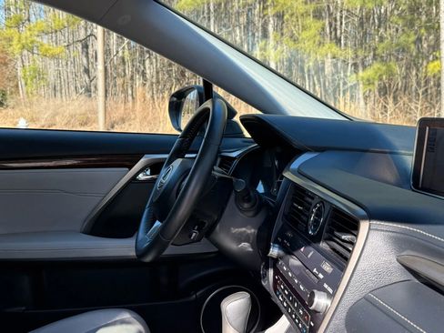 Used 2017 Lexus RX 350 AWD w/ Premium Package image 26