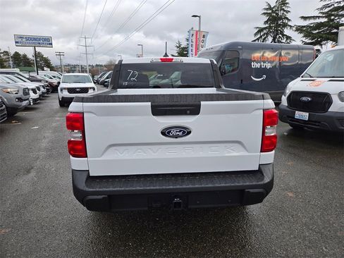 New 2026 Ford Maverick XLT image 6